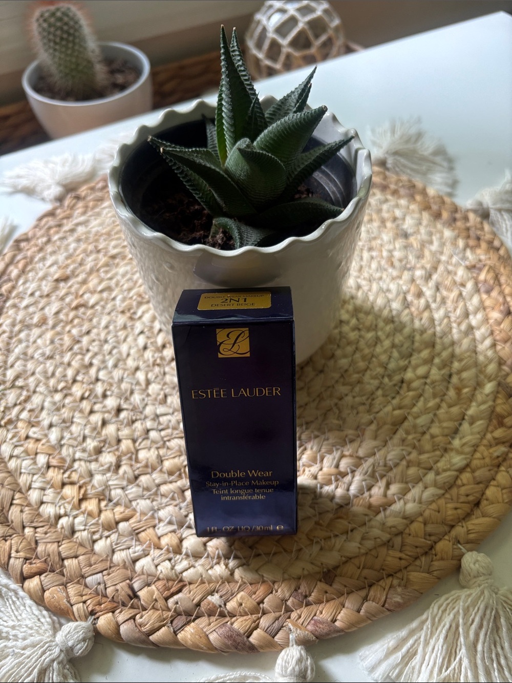Estee Lauder Double Wear Foundation 2N1 (old formula)